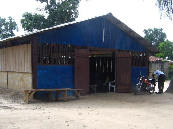 Assemblée Apostolique à Owando